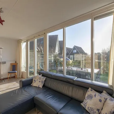 Holiday home Alluring Near *